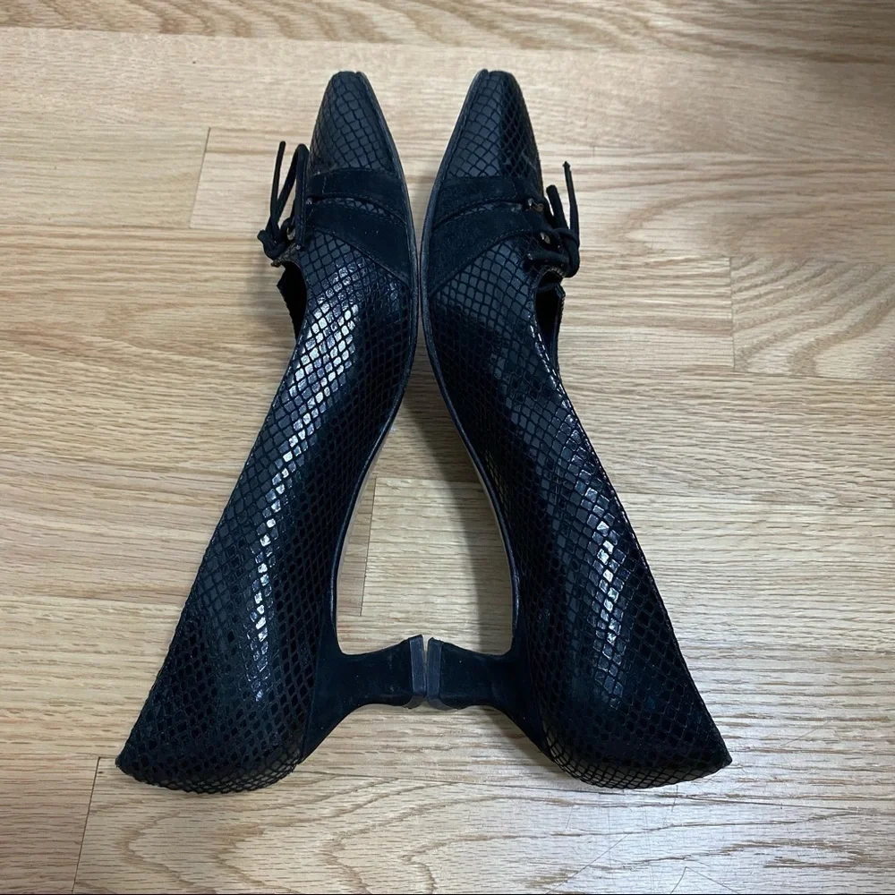 Stuart Weitzman Leather Black Heels Sz 7 1/2 Women’s Pumps Shoes
